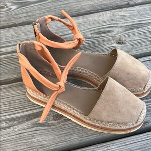 Vince Camuto Tan and Orange Espadrille Flats